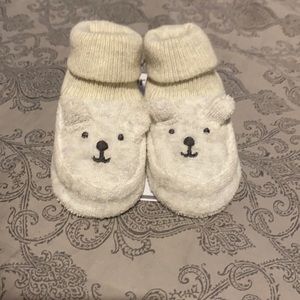 Carter’s baby booties for newborn